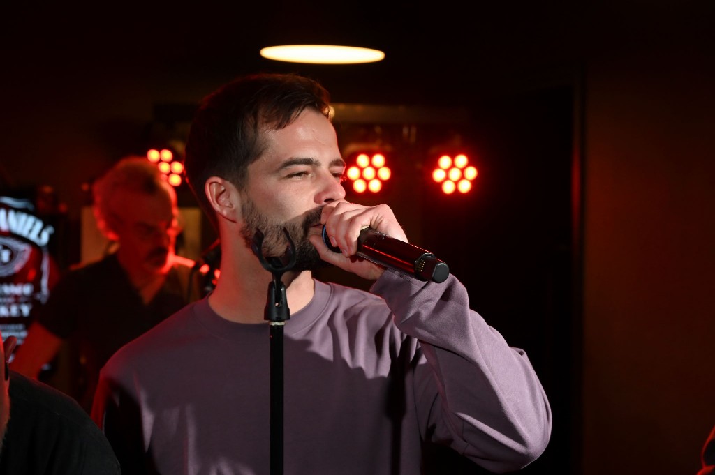 ../Images/10 jaar Ro's Barbershop 183.jpg